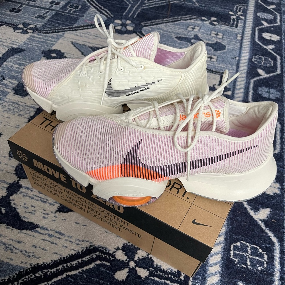 Women’s Nike Air Zoom Superrep 2NN.